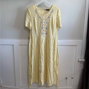 Vintage Melissa Pastel Yellow Maxi Dress with Floral Embroidery